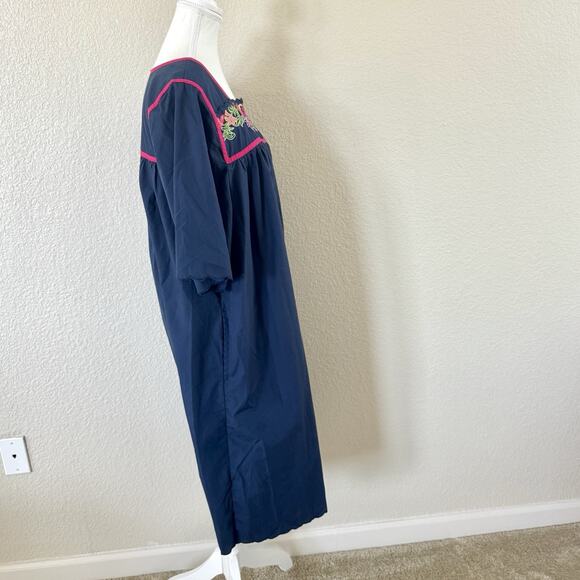 Go Softly Embroidered Floral Navy Blue Pink Patio Dress Size Lage Muumuu Caftan - Picture 8 of 13